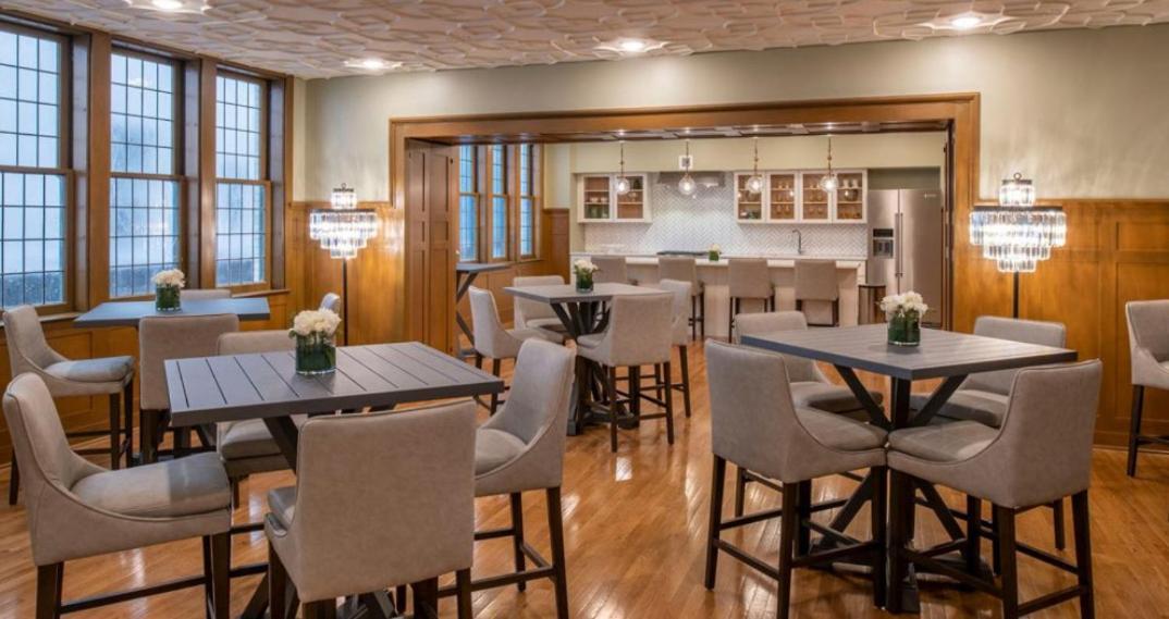 Beautiful Condo/Rooftop Patio With Free Parking Cleveland Exterior foto
